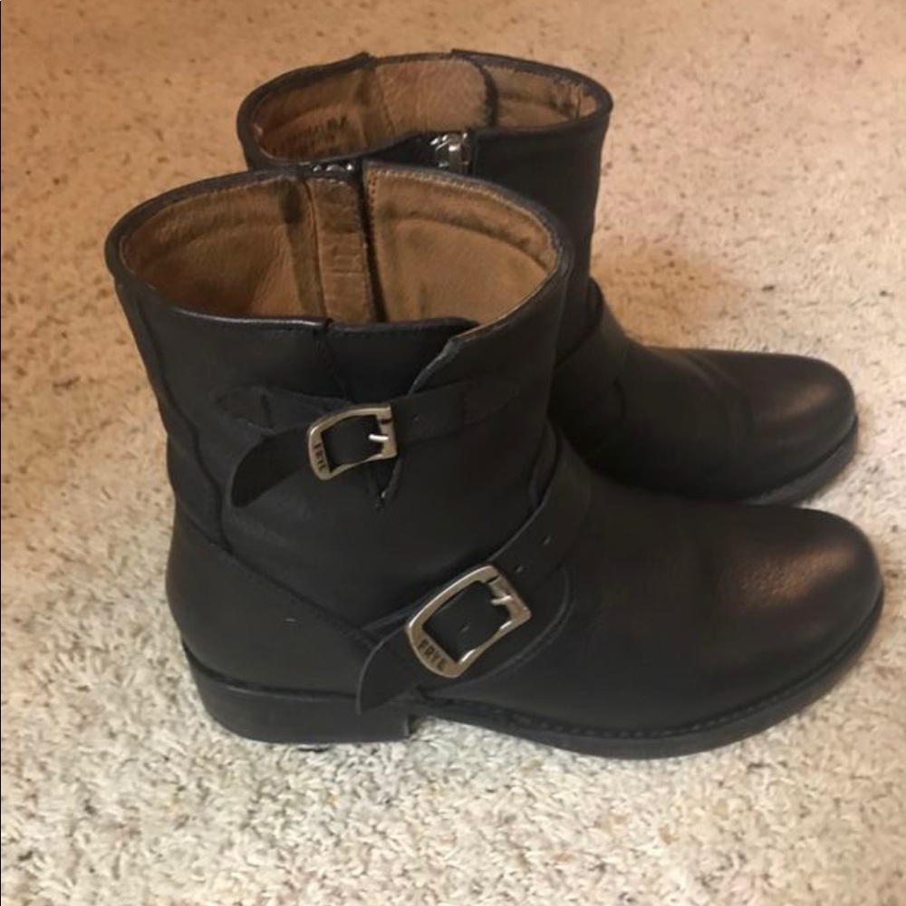Frye Booties Style Vicky